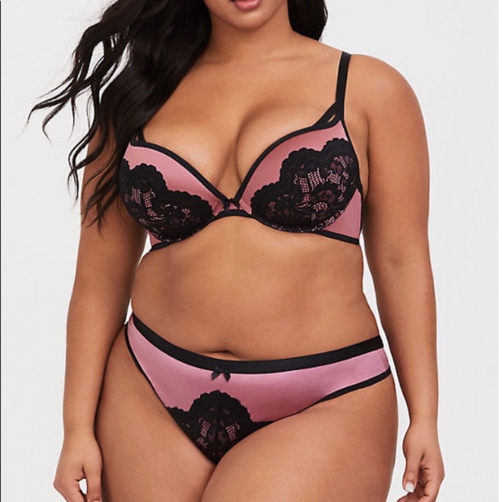 Torrid lingerie set